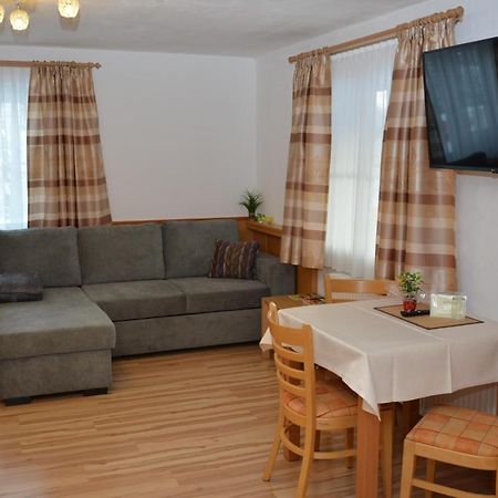 Haus Ingrid Apartamento Sankt Georgen ob Murau Exterior foto