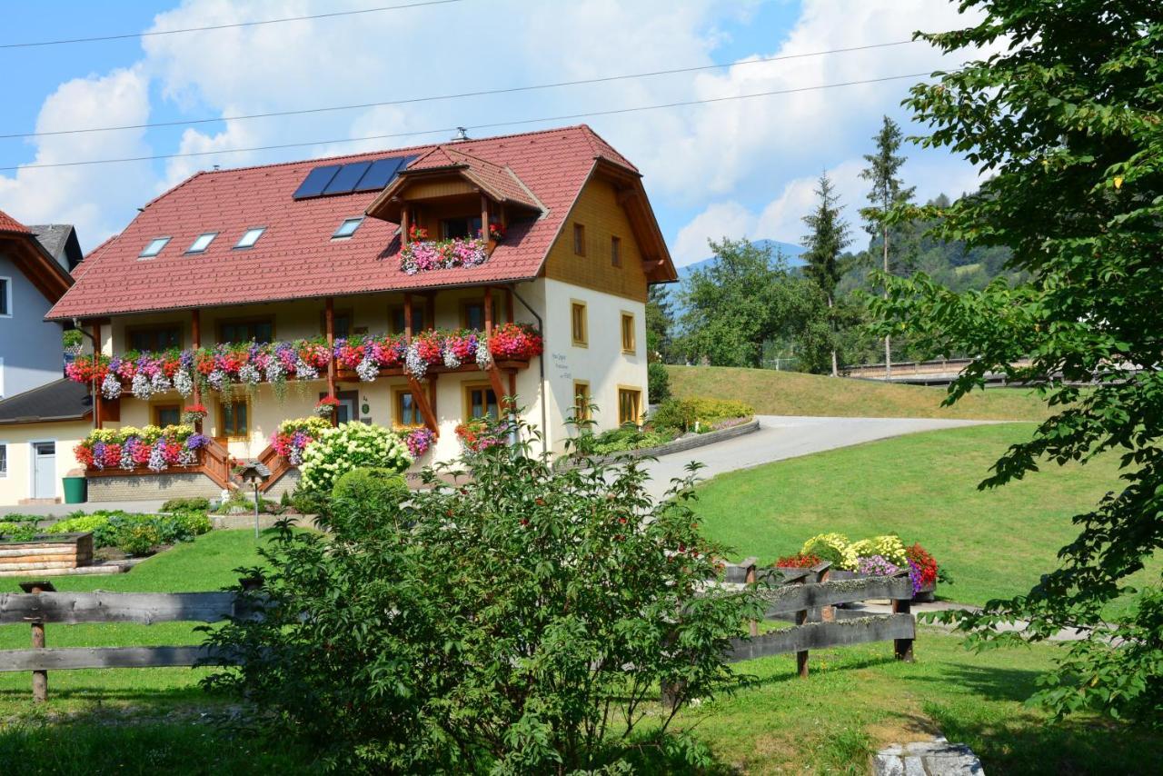 Haus Ingrid Apartamento Sankt Georgen ob Murau Exterior foto
