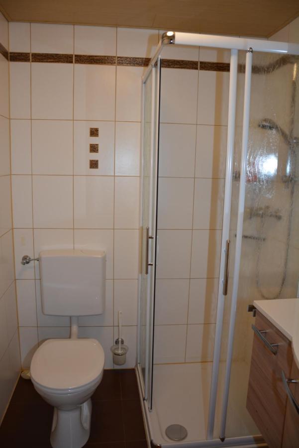 Haus Ingrid Apartamento Sankt Georgen ob Murau Exterior foto