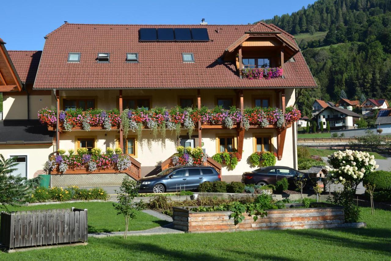Haus Ingrid Apartamento Sankt Georgen ob Murau Exterior foto
